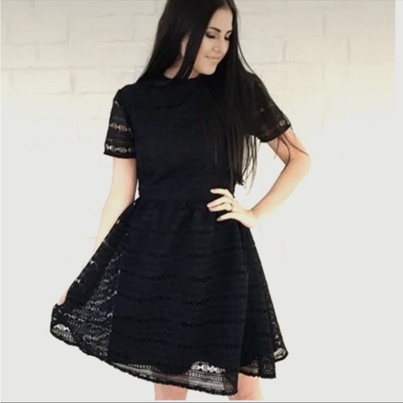 So good I had to share! Check out all the items I'm loving on <a href="/Poshmarkapp/">Poshmark</a> #poshmark #fashion #style #shopmycloset #evamendesfornewyorkcompany #maje #rachelparcell: posh.mk/ZskrJpBNiBb