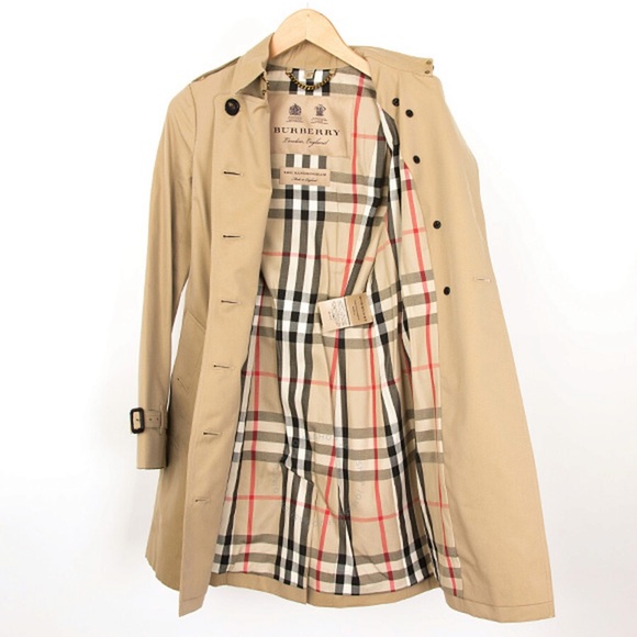MichelleOhHello's tweet image. So good I had to share! Check out all the items I'm loving on @Poshmarkapp from @ocposh30 #poshmark #fashion #style #shopmycloset #burberry: posh.mk/sqHm99CNiBb