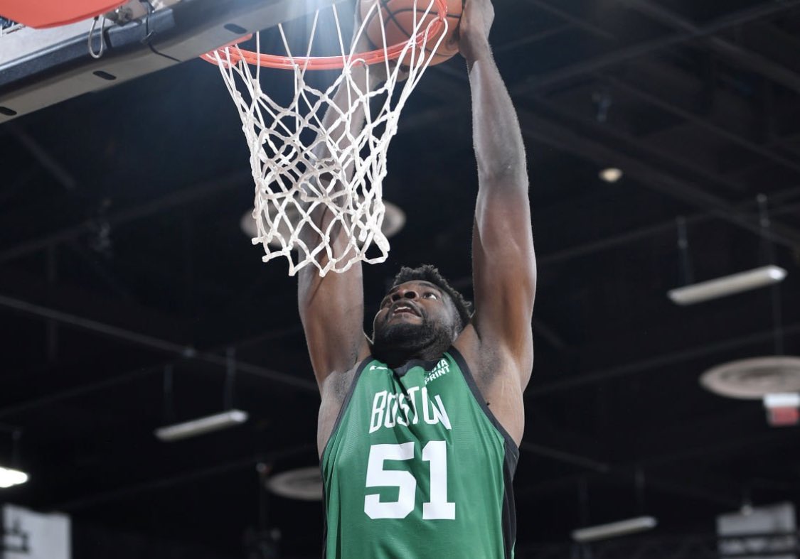 Udoka Azubuike Is Dunking Everything At Summer League