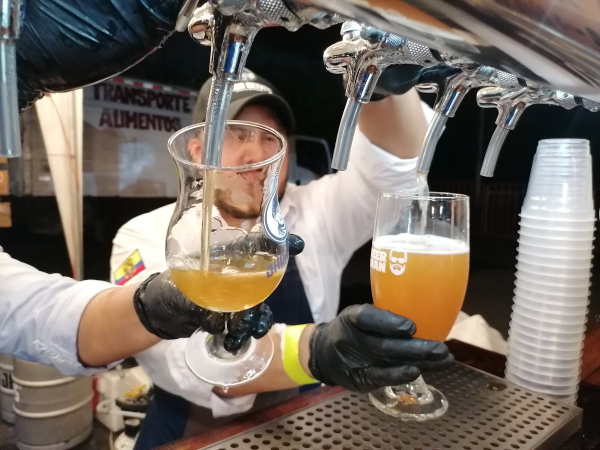 potrox's tweet photo. #beermanfest estuvo bacan.. Para todos los gustos https://t.co/DlLyifTwDL