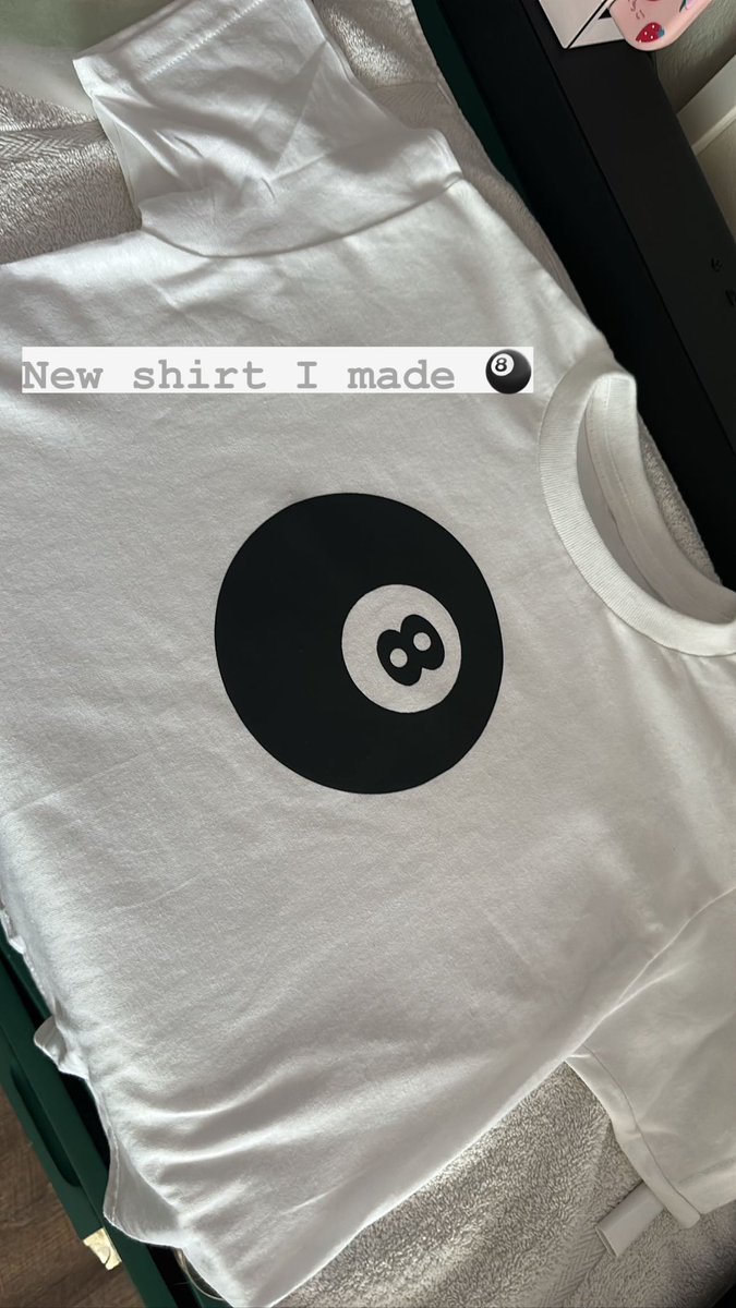 parker_oo's tweet photo. Having a Cricut is so fun 🎱 https://t.co/SKZF1IF0rx