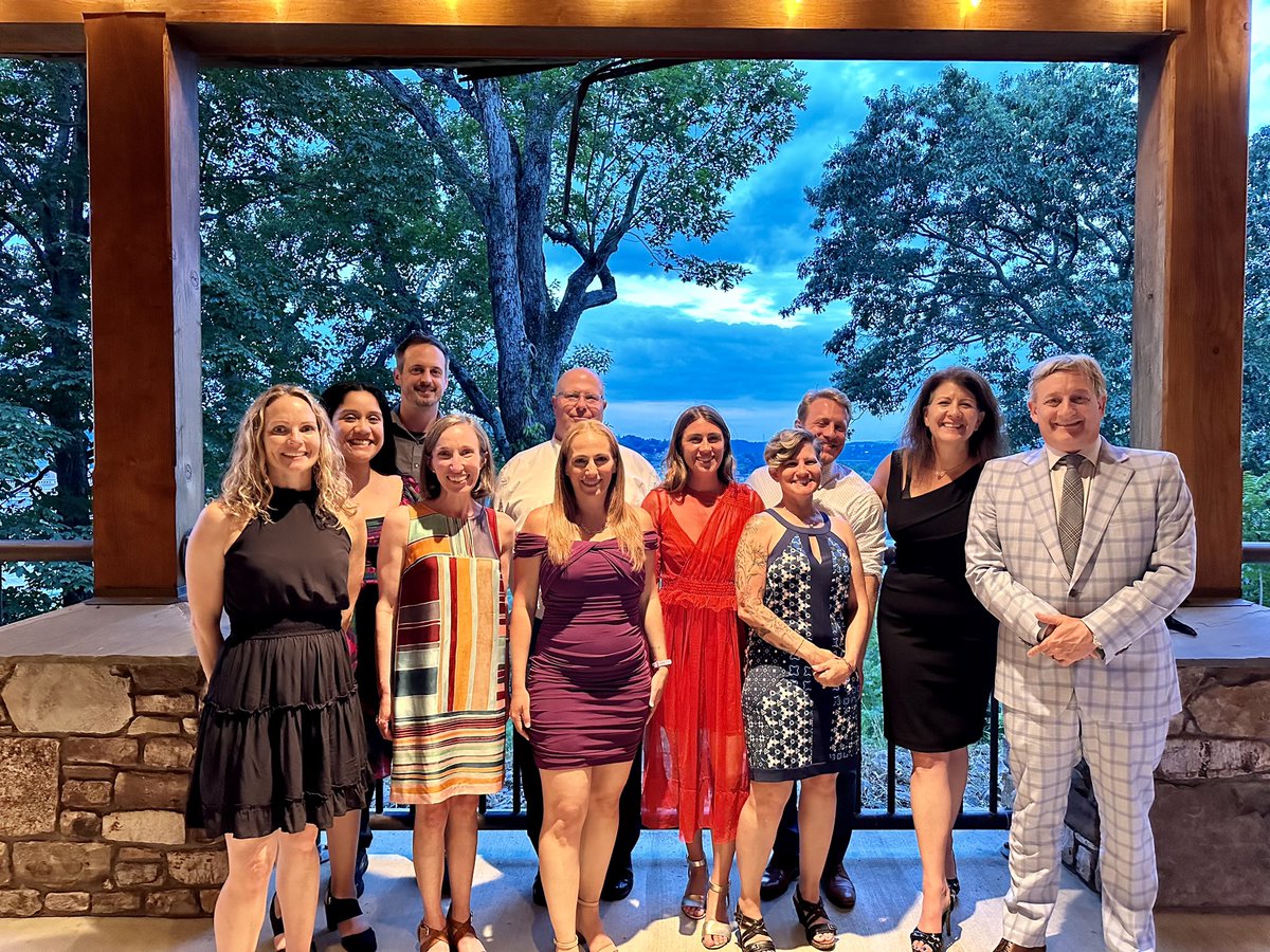 Mrs. Amos tweet media