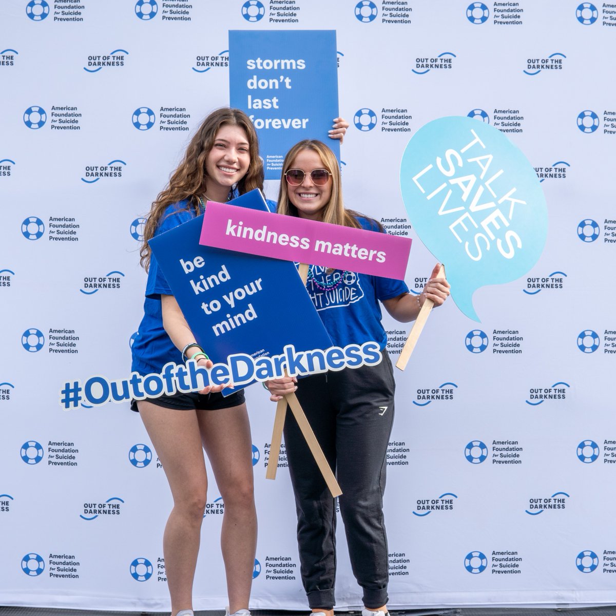 afspnational's tweet photo. We have over 400 Community Walks coming up in the fall. 

🚶 Walk with us
🤗 Find community
❤️ Bring hope to those affected by suicide

Register to join us in your community: https://t.co/p50zqFPm18 https://t.co/RoIpiXs4ys