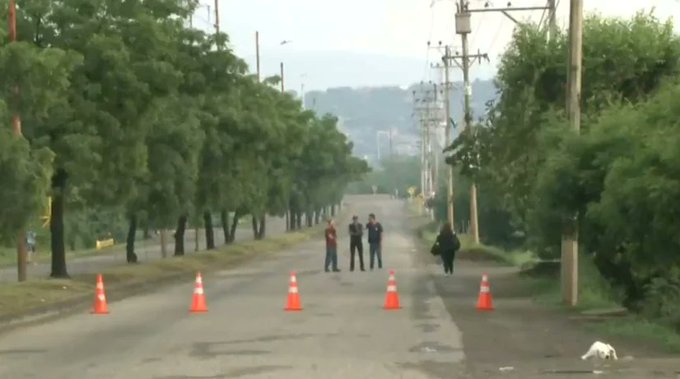 TracTerrorism's tweet image. Targeted #IED Attack Hits 16 Workers of Colombian Mining Company #Minex, #Cucuta, #Norte de #Santander, #Colombia 
Read more: trackingterrorism.org/chatter/iedwor…