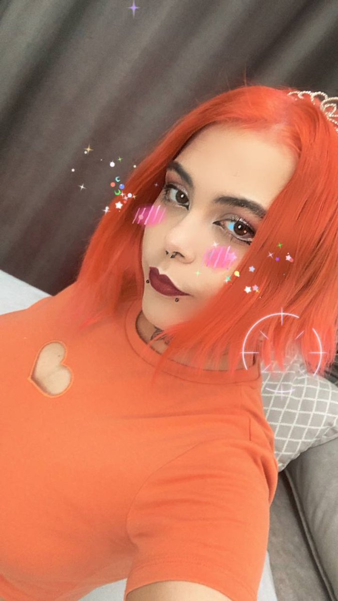 ToxicWaste69's tweet photo. Do you like my new haircolor? :)@Stripchat 👉 https://t.co/Ow6TLJRnQ5 #stripchat #stripchatlive https://t.co/OiEkWfeQDQ