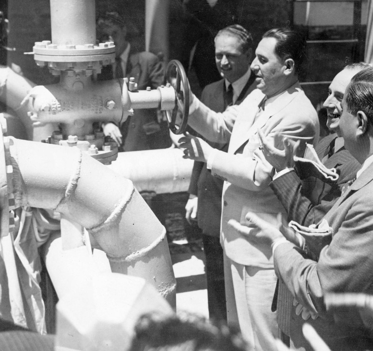 la_campora's tweet photo. ¡Viva Perón! ¡Viva la Patria! 🇦🇷 https://t.co/XeJo5CTwjg