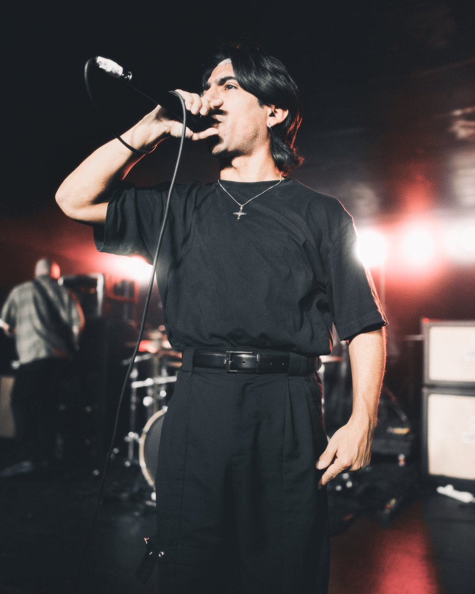 Omerta (@ihateomerta) on Twitter photo last nigHT, milWauKEE l⦿⦿Kɘd aS liFELESs aS thɘ dAHMER vicTiMs
T⦿NiGhT, wɘ’rE diVing inT⦿ tHE ciTy ⦿f lAKES <a href="/FineLineMPLS/">Fine Line</a> witH <a href="/counterparts905/">counterparts</a>, <a href="/LMTF/">Like Moths to Flames</a> & <a href="/BoundariesCT/">Boundaries</a>
D⦿⦿rs @ 6
📷: <a href="/badbadowl/">vlad</a> last nigHT, milWauKEE l⦿⦿Kɘd aS liFELESs aS thɘ dAHMER vicTiMs
T⦿NiGhT, wɘ’rE diVing inT⦿ tHE ciTy ⦿f lAKES <a href="/FineLineMPLS/">Fine Line</a> witH <a href="/counterparts905/">counterparts</a>, <a href="/LMTF/">Like Moths to Flames</a> & <a href="/BoundariesCT/">Boundaries</a>
D⦿⦿rs @ 6
📷: <a href="/badbadowl/">vlad</a>
