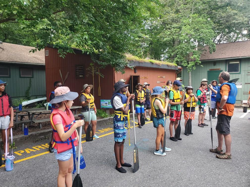 AEchoEnvEdAACPS's tweet photo. Canoe Camp had a great first day of team building and canoe practice! π£ββοΈ
#HighAdventureCamp #SummerofEcho #aacpsawesomesummer #canoecamp #canoepractice #initiativeandconfidencecourse #teambuilding #workingtogether #bettertogether https://t.co/GKP9byAXfI