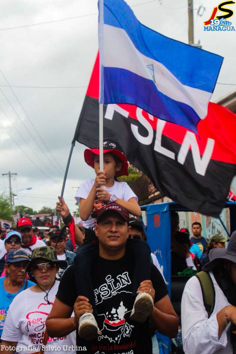 JS19JManagua's tweet photo. Con espíritu revolucionario capitalinos se reunieron para participar de la gigantesca caminata para rendir homenaje a los héroes y mártires en celebración al 44/19
#JsManagua 🔴⚫️ https://t.co/KPlidkqDfy