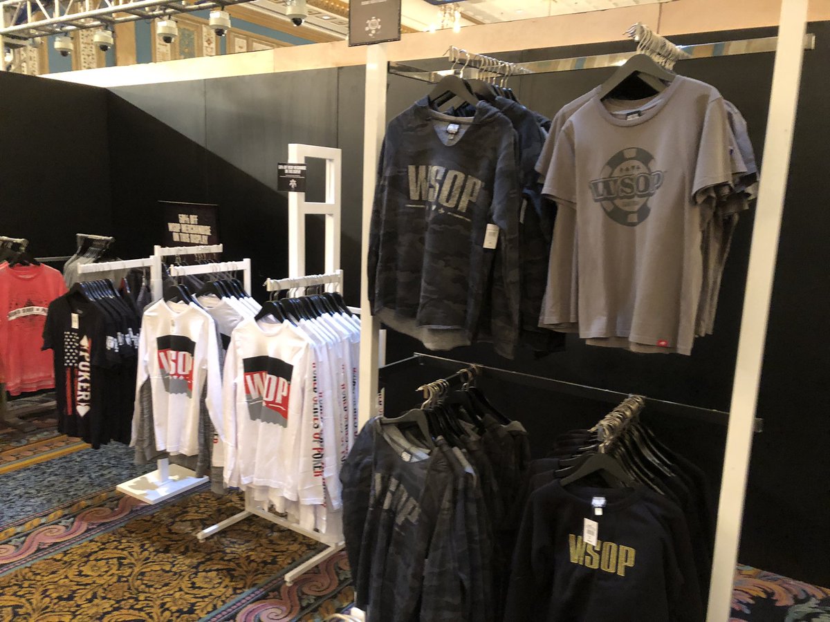 kessakusen's tweet photo. #WSOPメモ

2023年のWSOPリテールセールは7/9開始
メインイベントのデイ3の日 https://t.co/fgwBIVJq6p