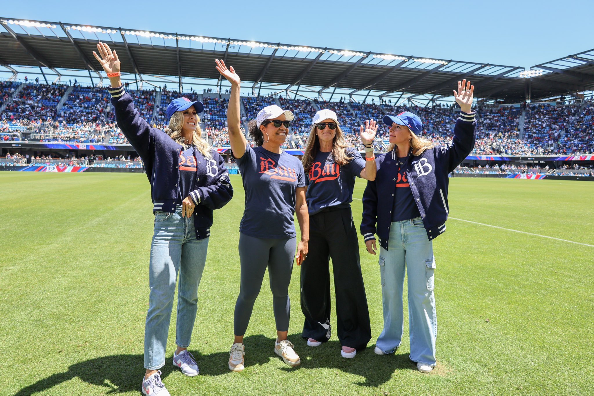 Bay Football Club on Twitter: "𝒲𝐸 𝒜𝑅𝐸 𝐵𝒜𝒴 𝐹𝒞 #BayFC 🩶⚽️ #USWNT https ...