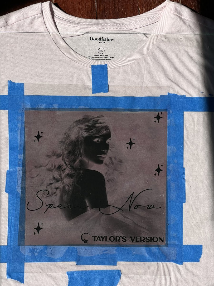 ekraling1's tweet image. Doing some solar printing today. #solarfast #SpeakNowTaylorsVersion