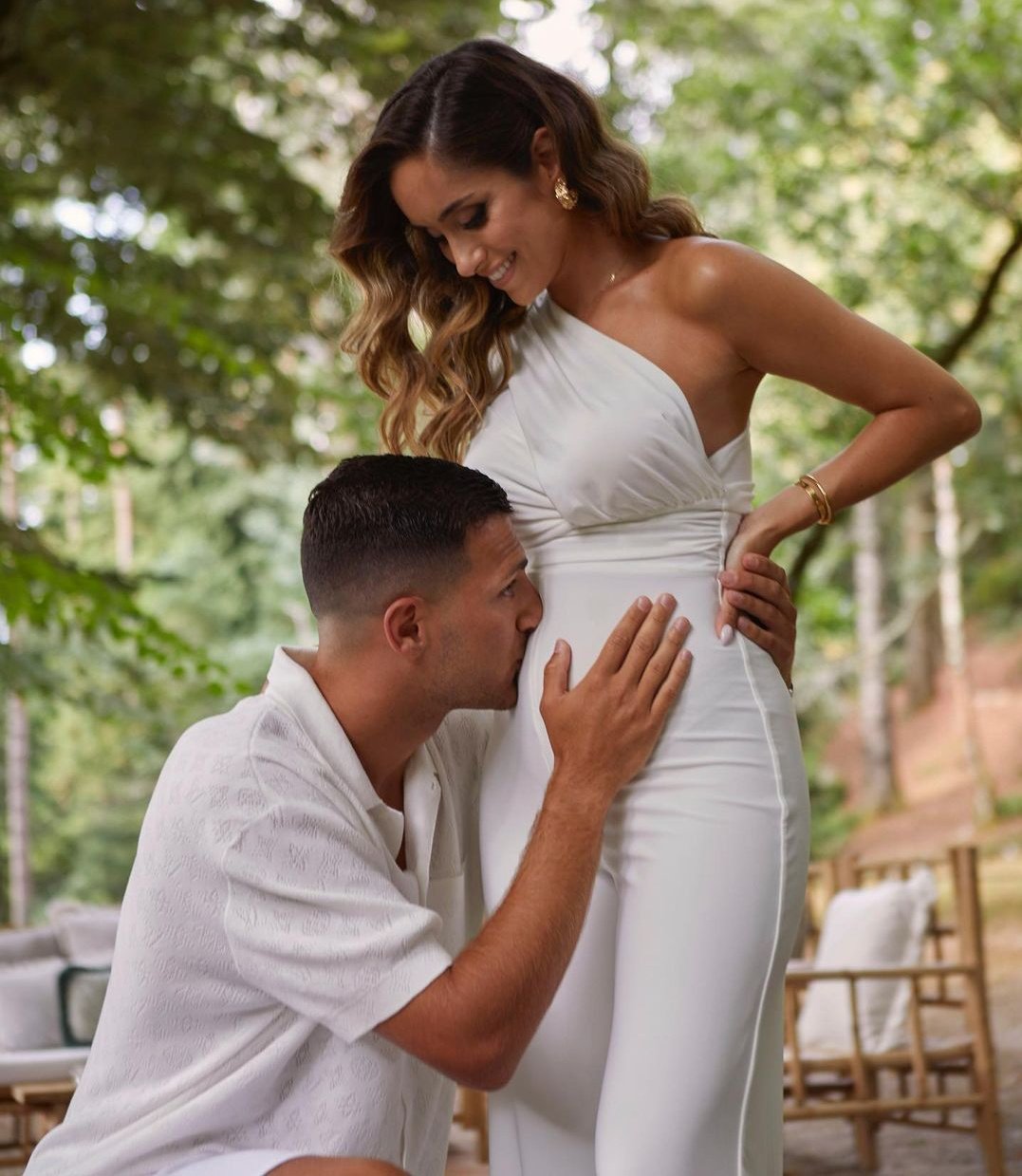 UF on X: "Diogo Dalot on Instagram. "The best gift we could ever wish for.  We can't wait to meet you. 🤍" Congratulations to Dalot and his partner,  who are expecting their