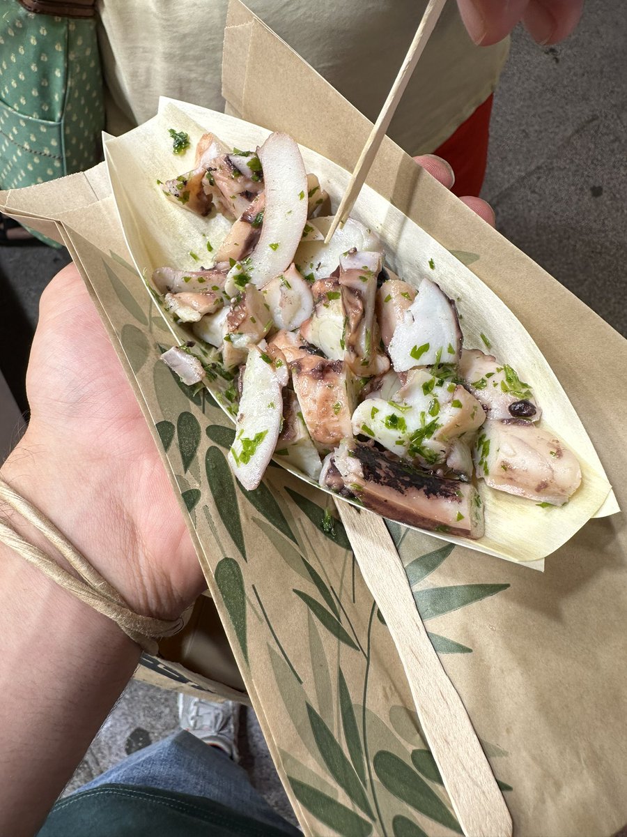 Ahtapot. Da yemedik demeyiz (: