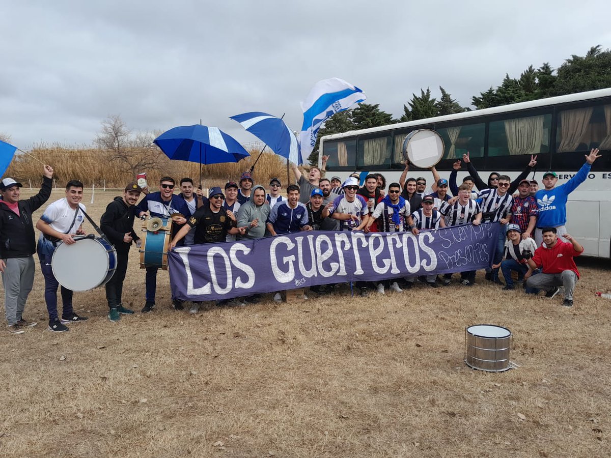Victoria en hernando por 4 a 1..
 Un partidaso, en donde los guerreros metieron tremenda fiesta
Y con la derrota de villa gral belgrano quedamos punteros en soledad!!
Todos juntos por la vuelta🔵⚪️🔵