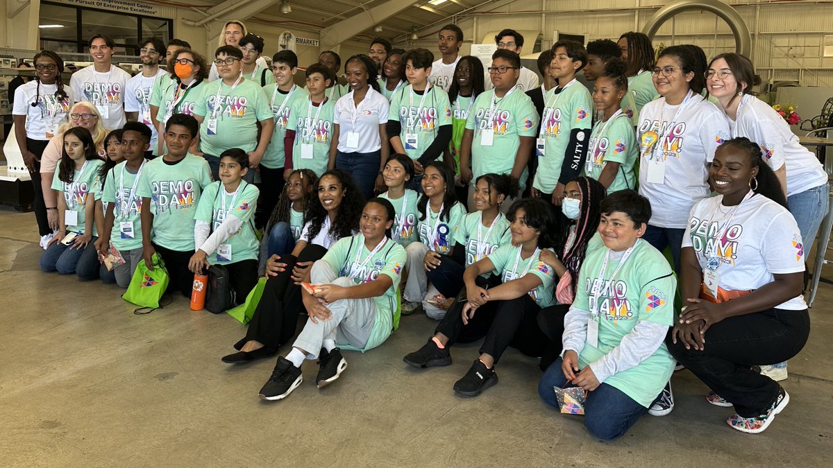 I spent the weekend w/ <a href="/greaterthantech/">Greater Than Tech</a> in San Diego. I’m fortunate to serve as Chair of the Board. For 3 weeks, GTT taught 60 under-invested students how to build robots &amp; businesses. Saturday, they shared the fruits of their learnings. I’m so full. 🥹🩷

greaterthantech.org