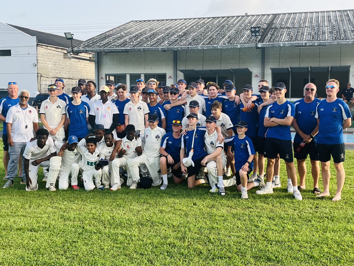 A win in the second T20 was comfortably secured. A late finish means we had to forego the refuelling we normally manage on our return to the Tamarind 😱😢<a href="/ReedsSchool/">Reed's School Cobham</a> <a href="/ReedsAlumni/">Old Reedonians</a> <a href="/BuffaloCricket/">Buffalo Cricket 🐃🏏</a> <a href="/Gentlemenplayer/">Gentlemen & Players</a>