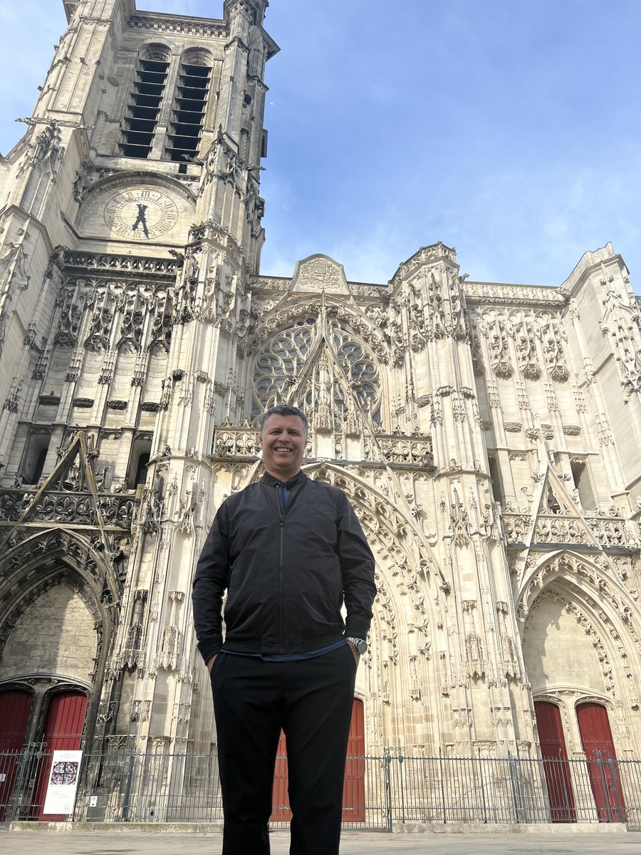 مع محبتي وتحياتي للجميع 🙏🌹