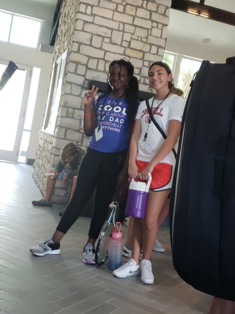 Coach Flores tweet media