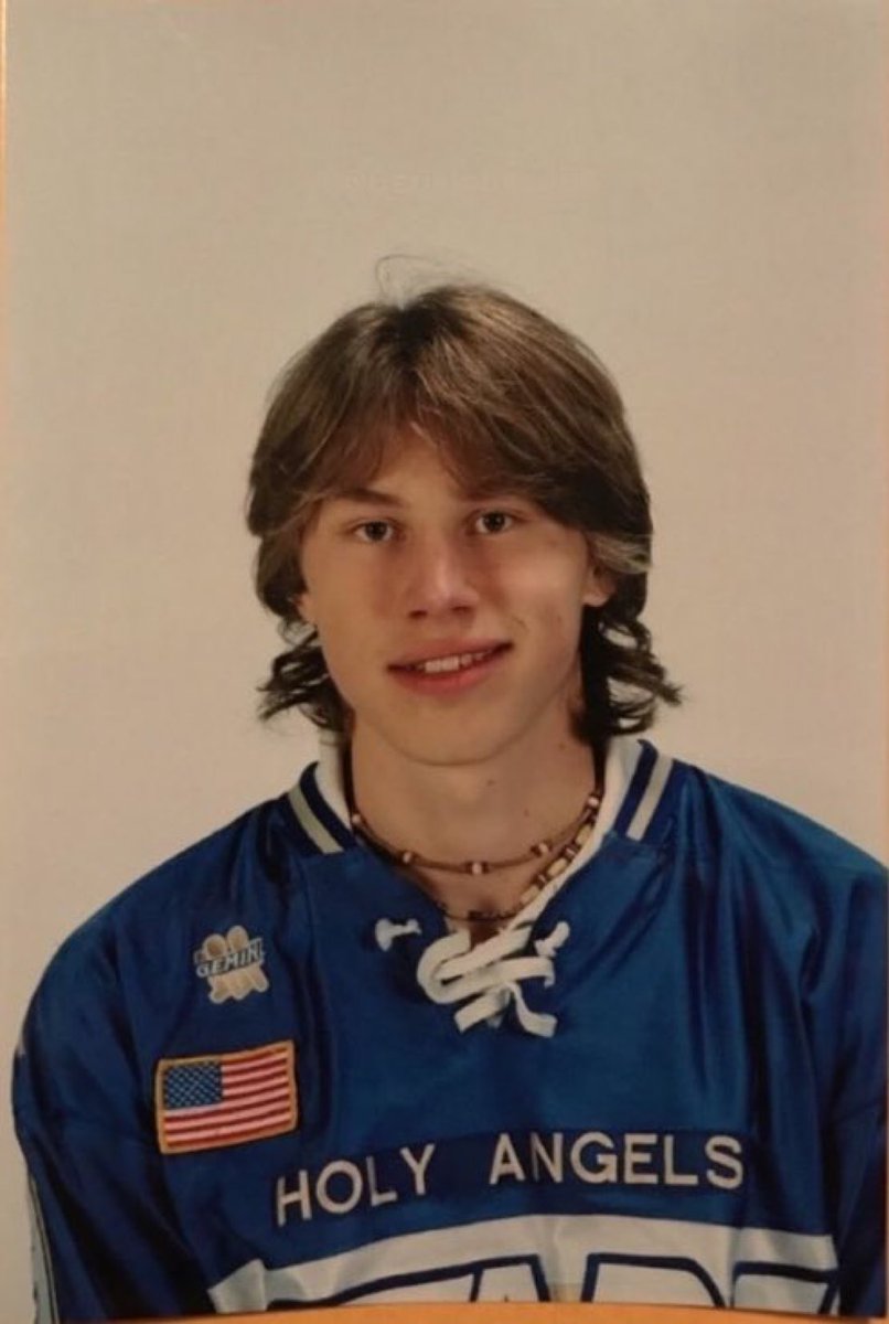 nhltwts's tweet photo. Imagine if ej was young rn and we all experienced seeing him loosing his two front teeth on twtโฆwouldโve been Jack Hughes #toothgate times two https://t.co/lLNZoHeiI2