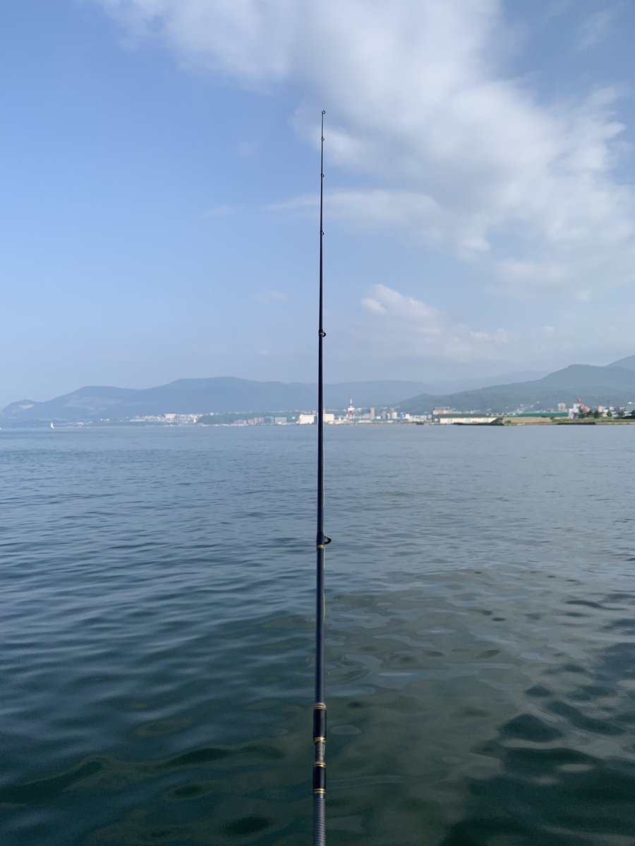 lunacreate_'s tweet photo. おはようございます。
肩コリ首コリ手の痺れ。
休むしか治らない笑
先週1週間は無理しないと決めて家ではパソコンには触れない生活をしてました。
他のことに目を向ける時間ができ、偏りがちになっていた思考がクリアになった感じです。
週末は釣りをし大漁でした！！
#LPデザイン #Webデザイン https://t.co/HieguY1PKq