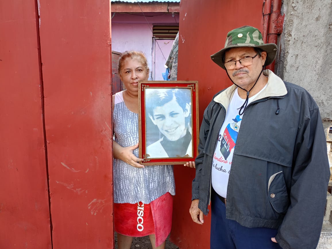 raitybocay's tweet photo. Recordando a nuestros héroes y mártires de la colonia 14 de septiembre -2 ,compañero Domingo Uriel Áreas Morales, presente,presente ,patria libre o morir, viva sandino. https://t.co/dE66Q9ZaQU