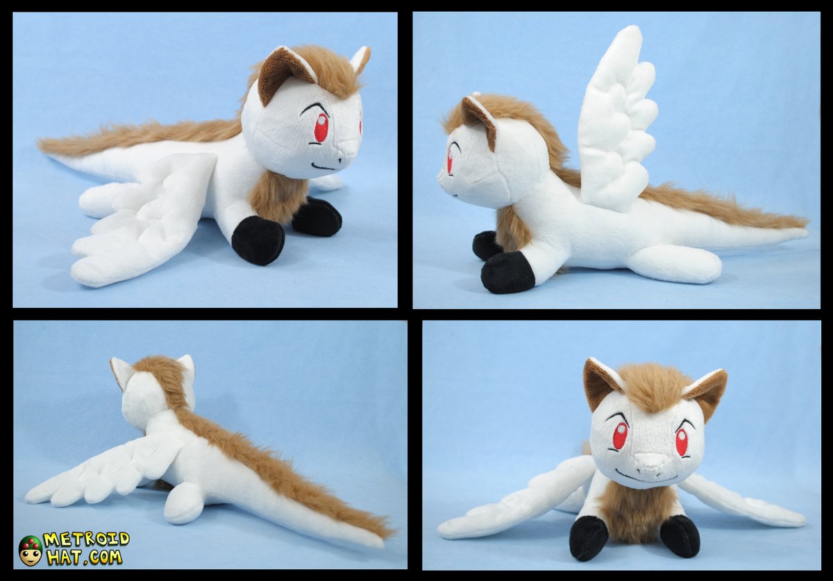 I made a plushie of Nall, from the Lunar series! And you can make one too, with my latest free tutorial! metroidhat.com/epicness/nallp… This little guy was originally made as a Secret Santa gift for a friend's daughter. So the shapes are simple and cute—suitable for a child.