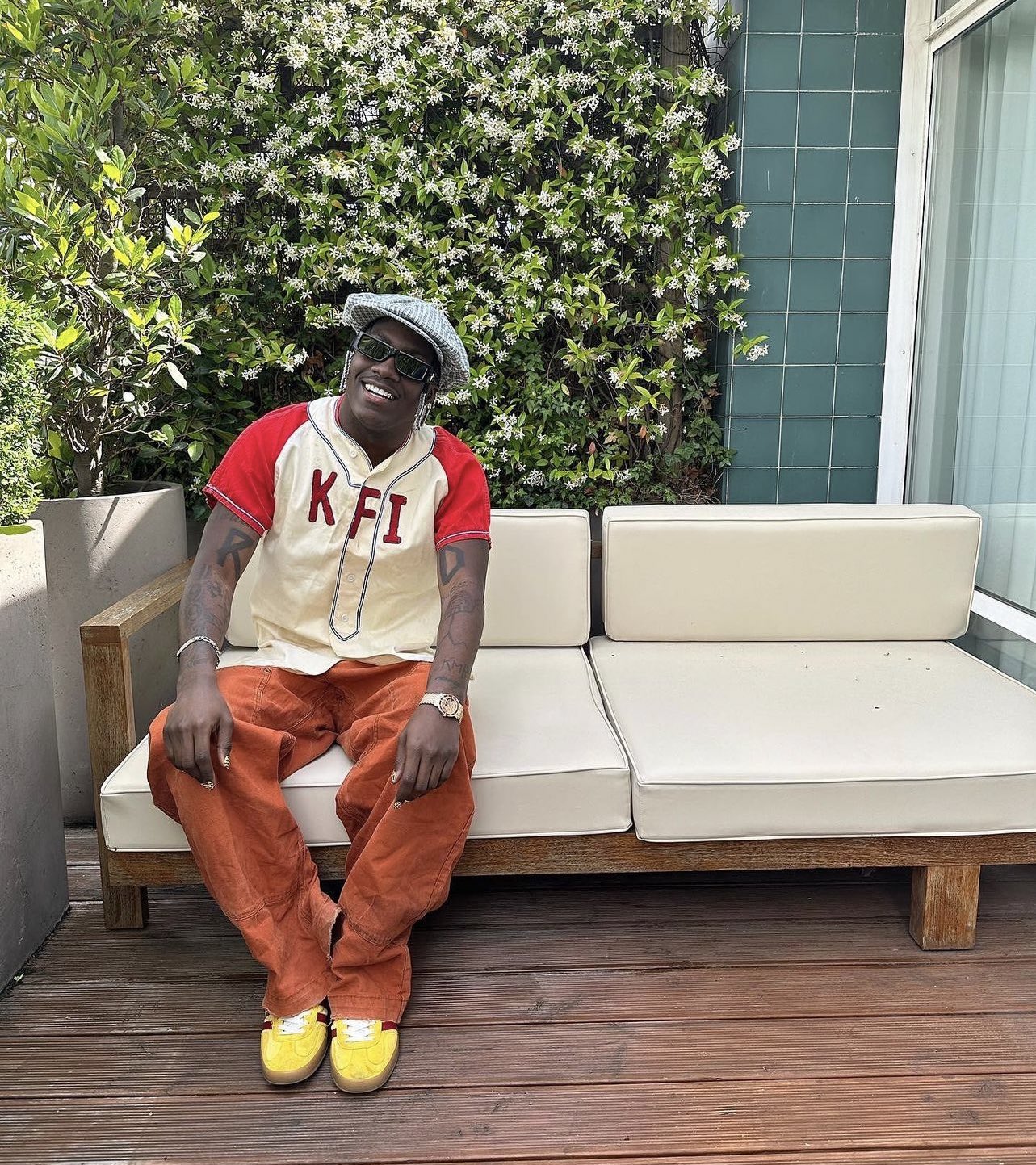 Lil yachty couch for sale deals