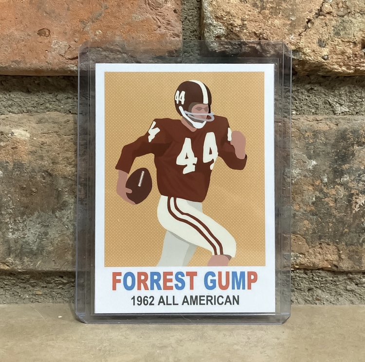 FlippsCards's tweet photo. In honor of Tom Hanks’ birthday, here’s one of our #ForrestGump art cards - limited to 62 prints and available for just $7.77 shipped. ✈️
DM for order details. 👊 #TomHanks #cardart #flippscards https://t.co/ddkwYuZHts