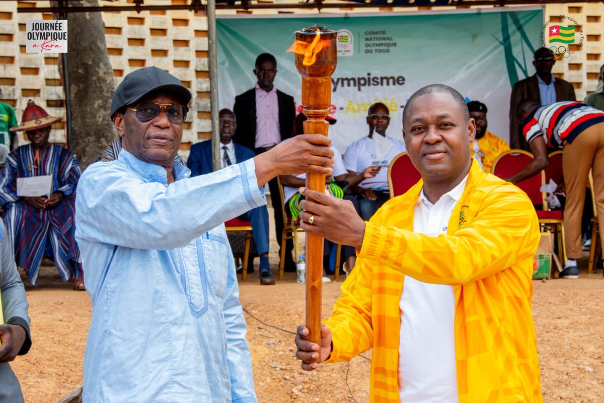 Retour en images sur la #JournéeOlympique2023. Pagouda, Mamissi, Tindjassi, et maintenant Kara. L'olympisme ne s'est aussi jamais rapproché des populations. #Tginfo #TgTwittos #cnotogo 1/3