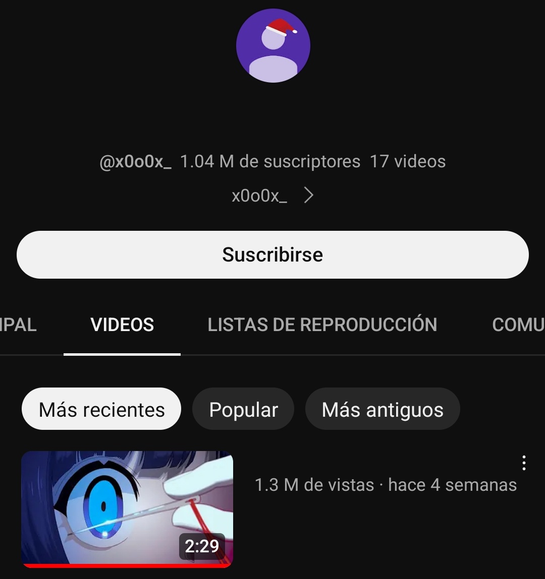 's tweet image. Hay un loco en Japón que tiene un canal de YouTube sin nombre y sube videos sin ningún título.

El tipo -¿o tipa?- se dedica a sacar temas musicales propios con todo y animación.

Cada uno es un temazo y tienen millones de visitas y likes.

¿Cómo lo hace? No tengo idea.