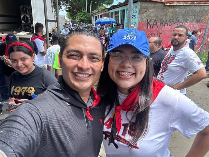 #𝑻𝒐𝒅𝒐𝒔𝑱𝒖𝒏𝒕𝒐𝒔𝑪𝒐𝒏𝑫𝒂𝒏𝒊𝒆𝒍 
#SomosRed #Nicaragua 
 💥Al sonar de la música, ondeando banderas y gritando consignas, Caminando hacia el Siempre Más Allá, hacia el 44/19