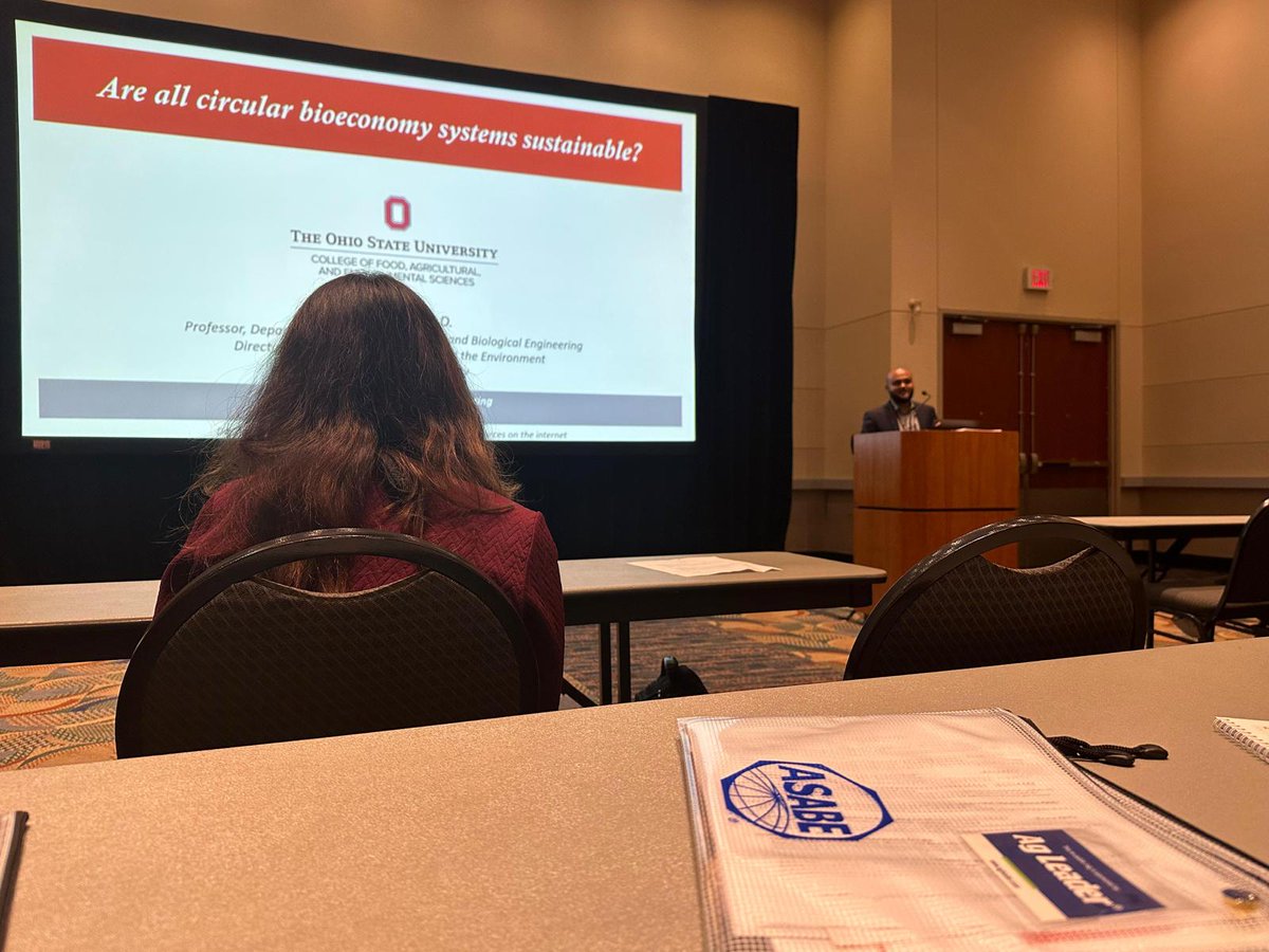 BSAL_OSU's tweet photo. Successful first day at @ASABEorg in Omaha with two presentations from @ShahLabOSU @OhioStateFABE by @shah_971 and Jaden Tatum. #ASABEAIM23 #CBSday https://t.co/h3dozRbi96