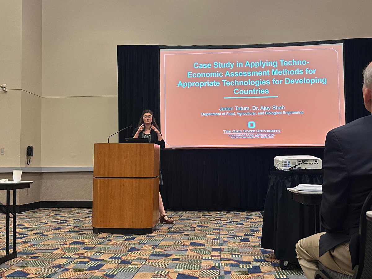 BSAL_OSU's tweet photo. Successful first day at @ASABEorg in Omaha with two presentations from @ShahLabOSU @OhioStateFABE by @shah_971 and Jaden Tatum. #ASABEAIM23 #CBSday https://t.co/h3dozRbi96