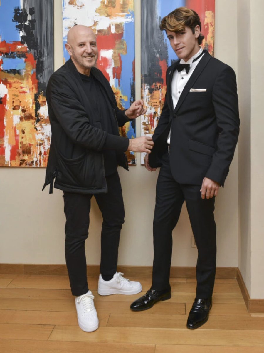 Gracias <a href="/fabianzitta/">fabian zitta</a> por este tremendo look escogido para Marcos Ginocchio.

#MarcosGinocchio