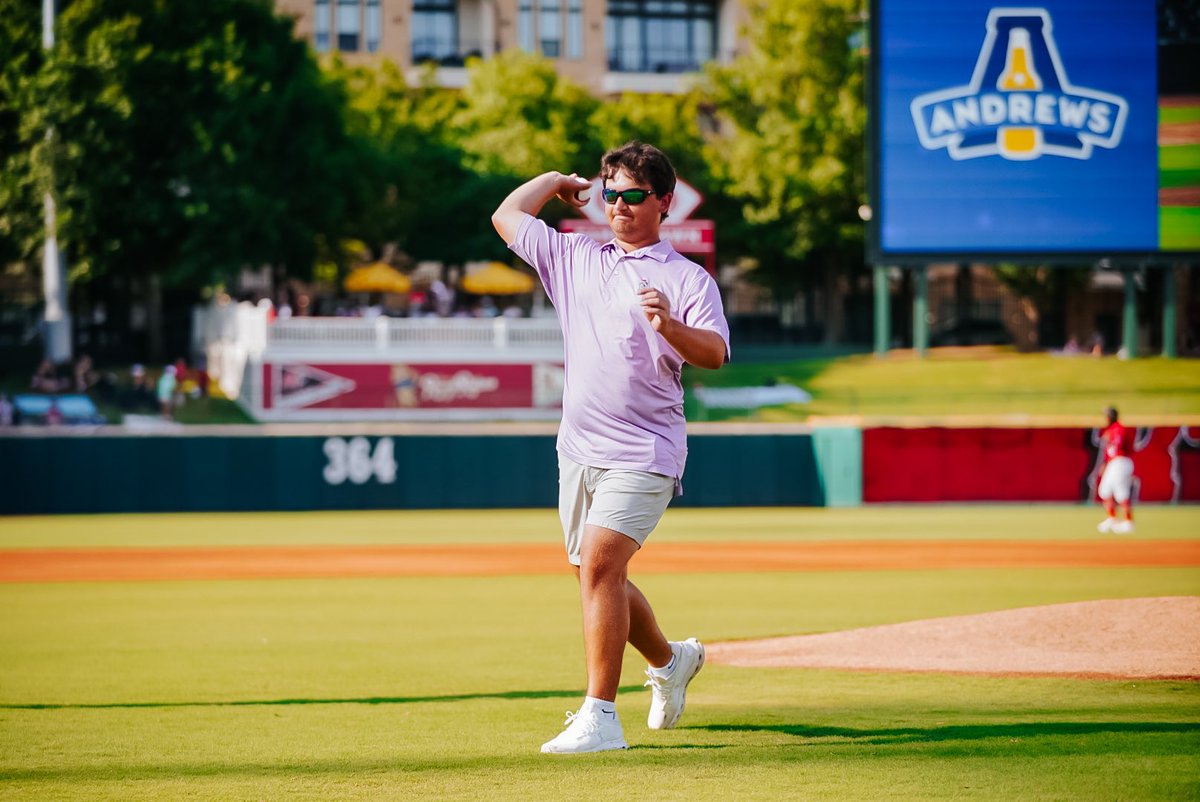 RidersBaseball's tweet photo. Thank you @andrewsdist for starting off the night! ⚾ https://t.co/tBA8TK4REt
