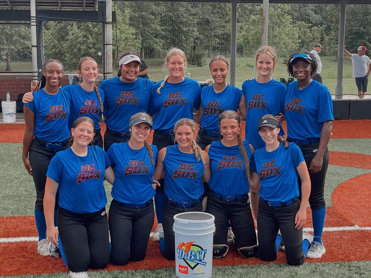 We finished up our summer season going 26-2!  Our team went 6-0 this weekend, finishing with a great win against a tough team!  I had a great season in the circle!  Looking forward to working hard this offseason and being back on the field this fall.