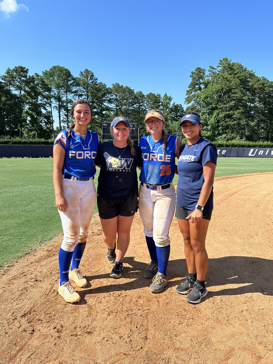 Stephanie Perry tweet media