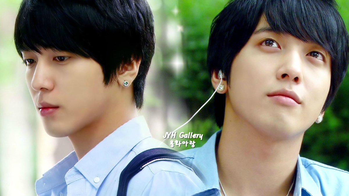 Brenly_89's tweet photo. I want to treasure these precious memories here on Twitter...  
#정용화 ♡ #LeeShin 2011 #MemoriesFromGooglePhotos 📷 https://t.co/GOtCJmvIib