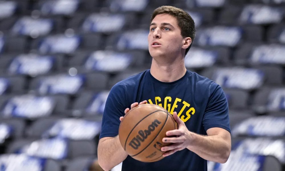NuggetsWorldd's tweet photo. Collin Gillespie in the 1st Quarter

9 PTS 
1 REB 
1 AST
1 STL
3/3 3PM‼️ https://t.co/kQpJzfNsue
