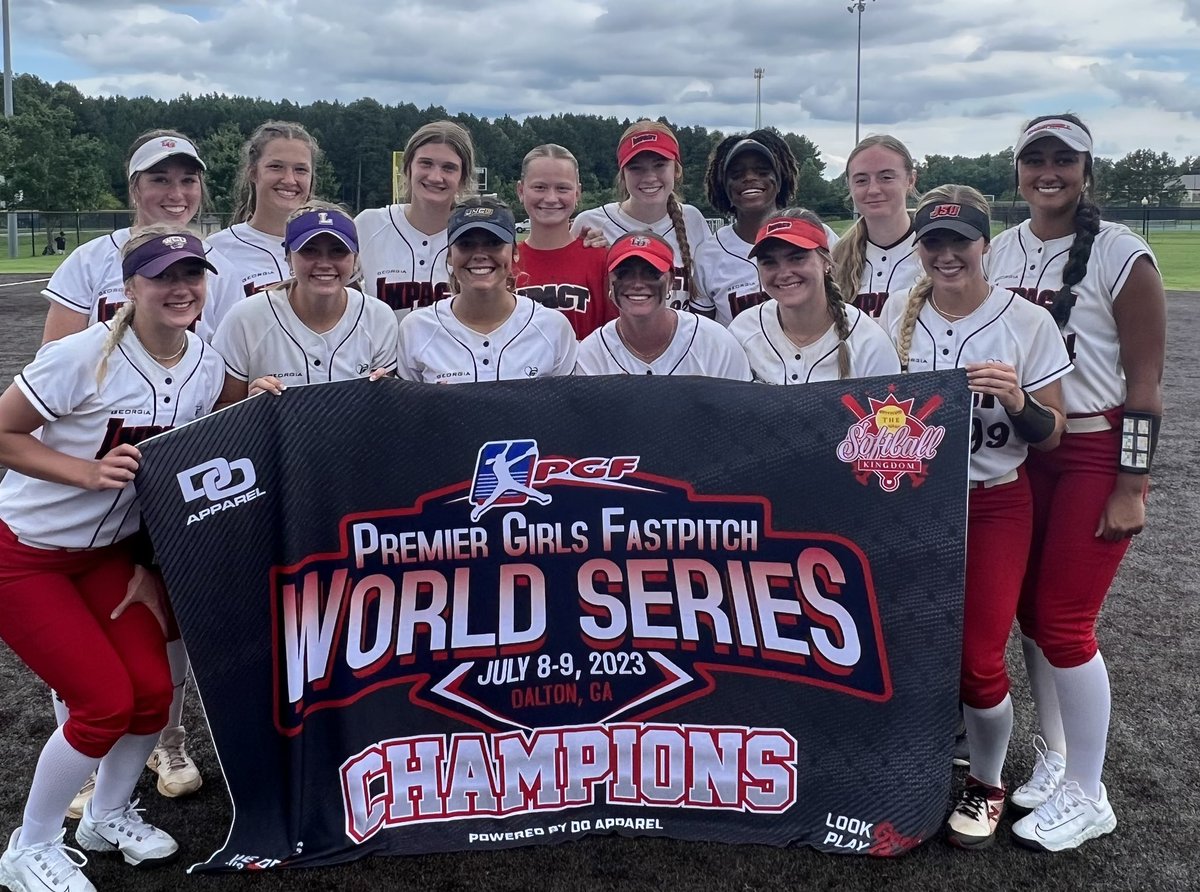 This group went 6-0 with a 47-4 runs for/against in winning the PGF Georgia World Series in Dalton, Ga. Great teamwork! 
Just one more tournament left for this crew!