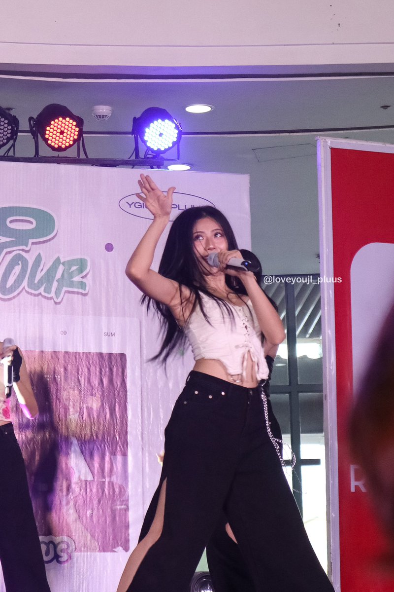 loveyoujl_pluus's tweet photo. gandang ganda talaga ako kay vien 🥹🫶🏻

#YGIGVien 

YGIG GOES TO LIPA
#YGIGTouchdownLipa 
#YGIG_BB #YGIGonASAP  
#WEGOSUMallTour 
#YGIG @ygig_official https://t.co/vYOymcsFpG