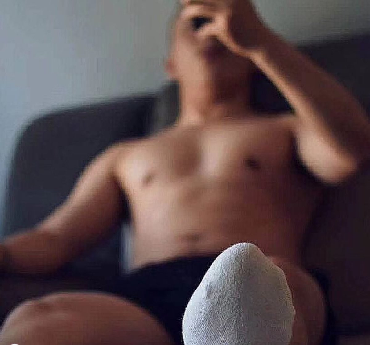 sorrylien's tweet image. 週末結束了.