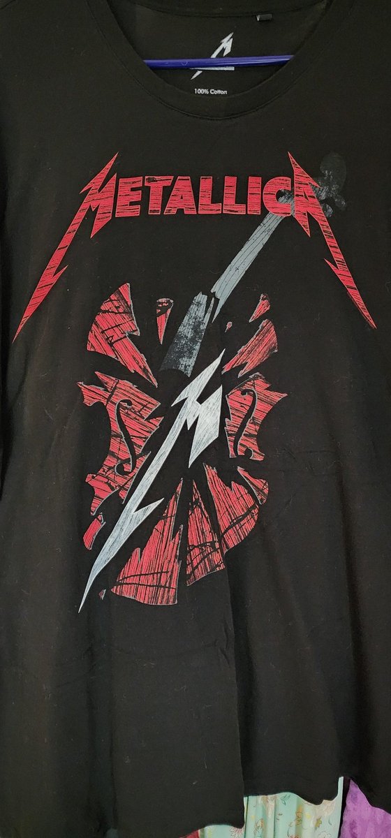 rcevetto's tweet image. #Metal shirt of the night. #Metallica #SandM2 #HeavyMetal