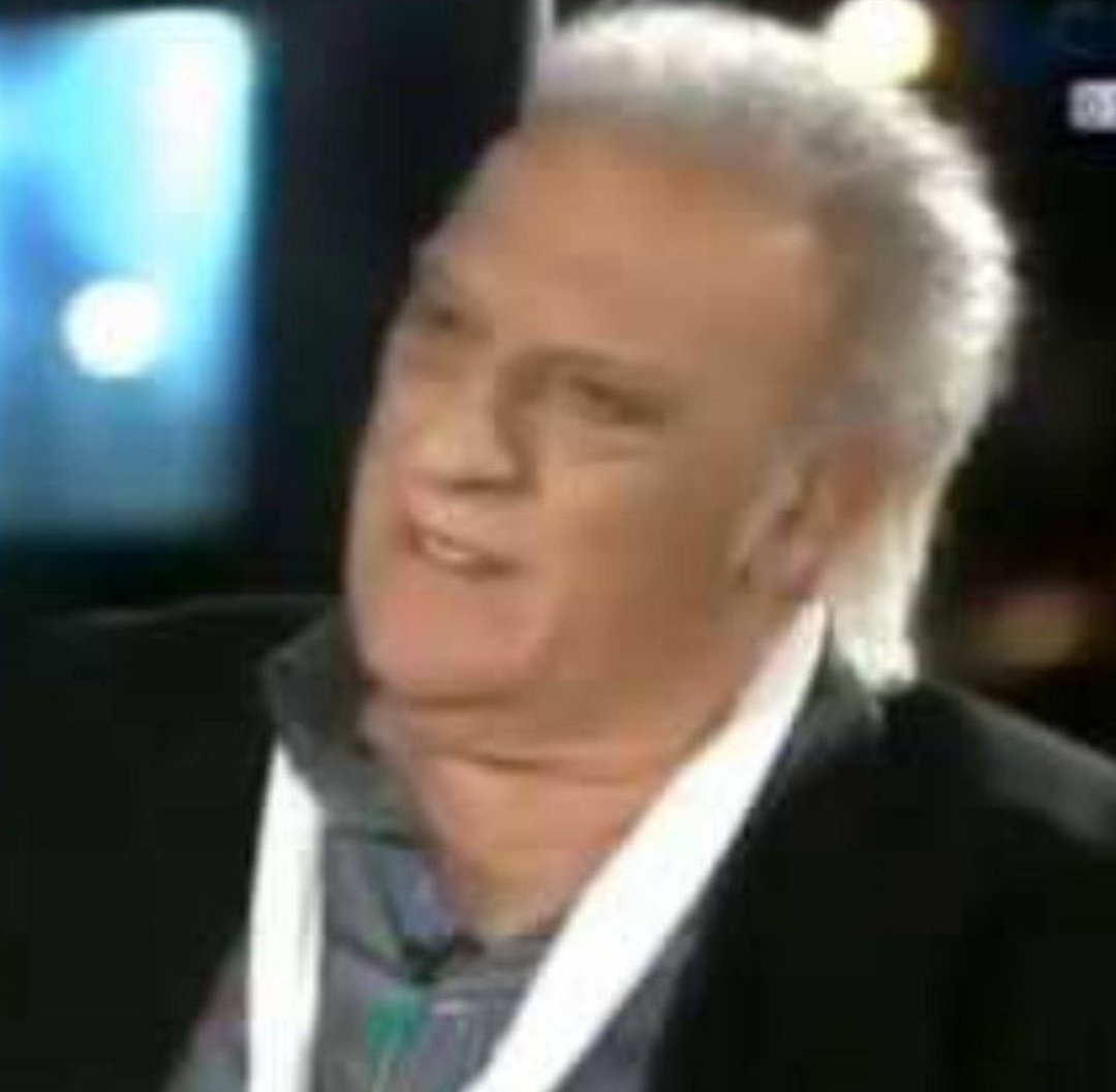 El mejor del mundo? El Poro Furioso.. de <a href="/SerganIkari/">Sergan</a>.
Un Hirana te lo juego, pero cuando es algo especial un Poro Furioso. Es un elissir, y el otro es un torneo. Uno se juega y el otro se saborea.🥃🗿🚬