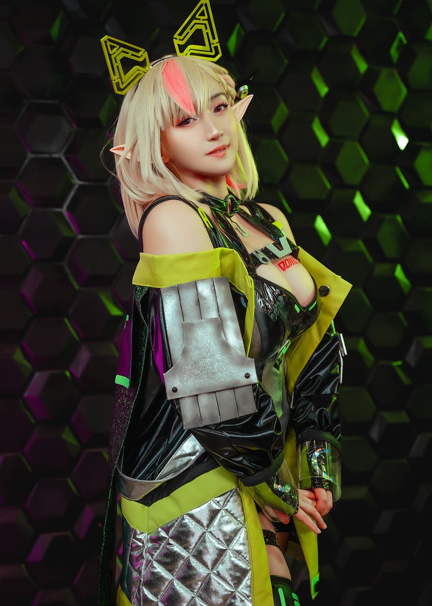 Annjelife's tweet image. ▌│█║▌║▌║║▌║▌║█│▌
Ａ．Ｎ．Ｎ．Ｊ． Ｓｙｓｔｅｍ 
▌│█║▌║▌║║▌║▌║█│

Nanobot Vtuber! ❇️
Online &amp;amp; at your service! 

#Vtuber #Cosplay #AnnjArt  
📷 @squarenoodles