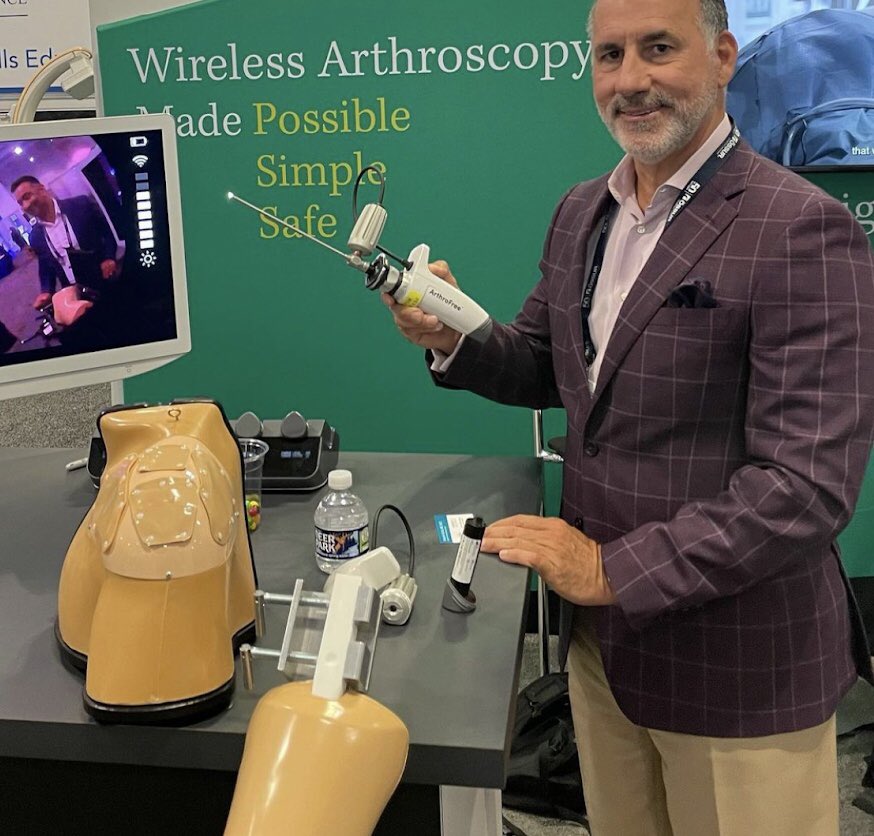 Incredible advances in #arthroscopicsurgery at AANA Conference including wireless scopes, disposal endoscopy