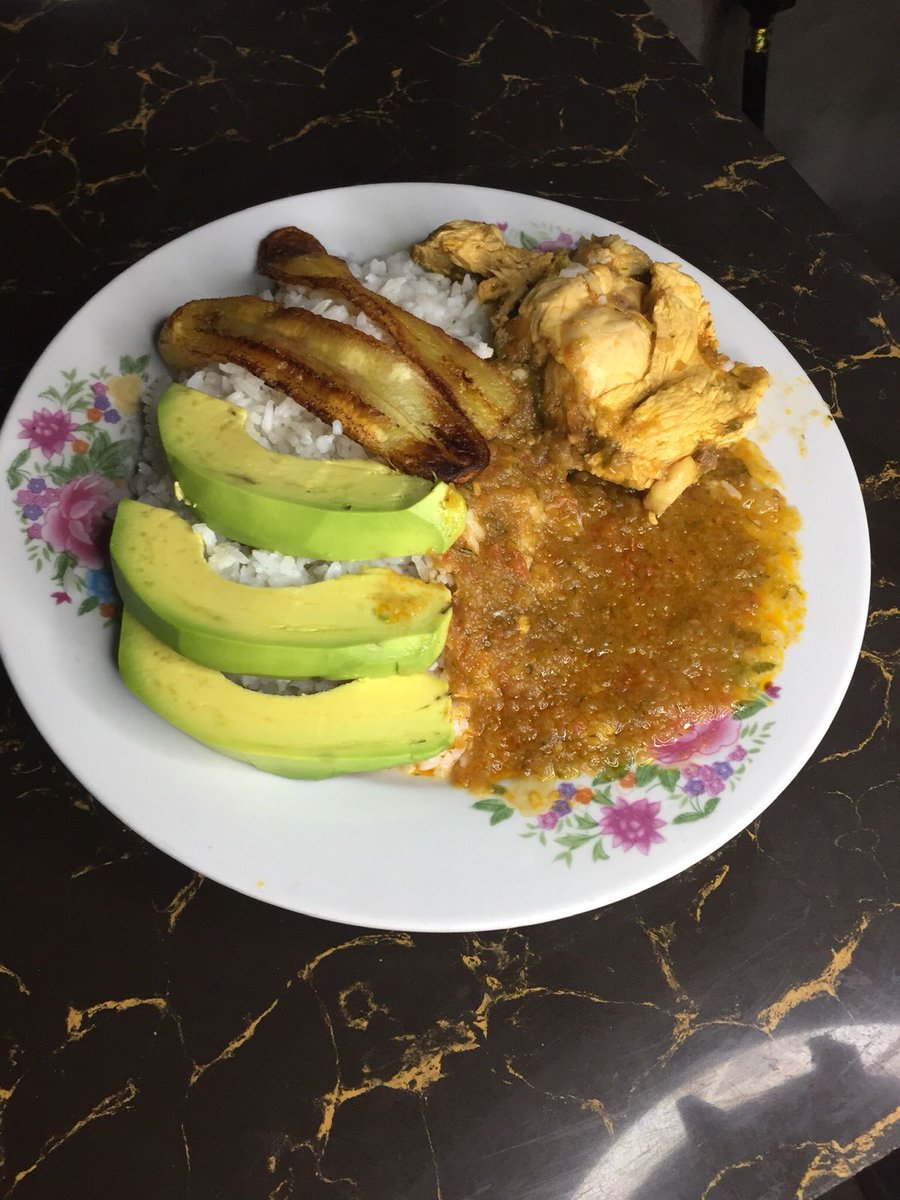 Informate593's tweet photo. El seco de pollo es un plato típico de la ciudad de Guayaquil. El exquisito plato típico además de ser delicioso, tiene unos precios accesibles para que toda las familias puedan degustar de este exquisito alimento.
Realizado por Merean Loor https://t.co/UGCazXfKEj