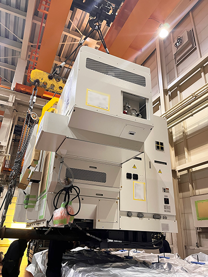 Nakamuratomen's tweet photo. Gute Reise‼️
A machine departed for EMO HANNOVER🚢
Other machines are also getting ready for the fair surely and steadily.
We cannot wait to see them again at the venue.
#EMOshow #EMO_Hannover
#cnc #cncmachine #multitasking #machine #machinetools #nakamura #nakamuratome https://t.co/dvcqvUHqv9