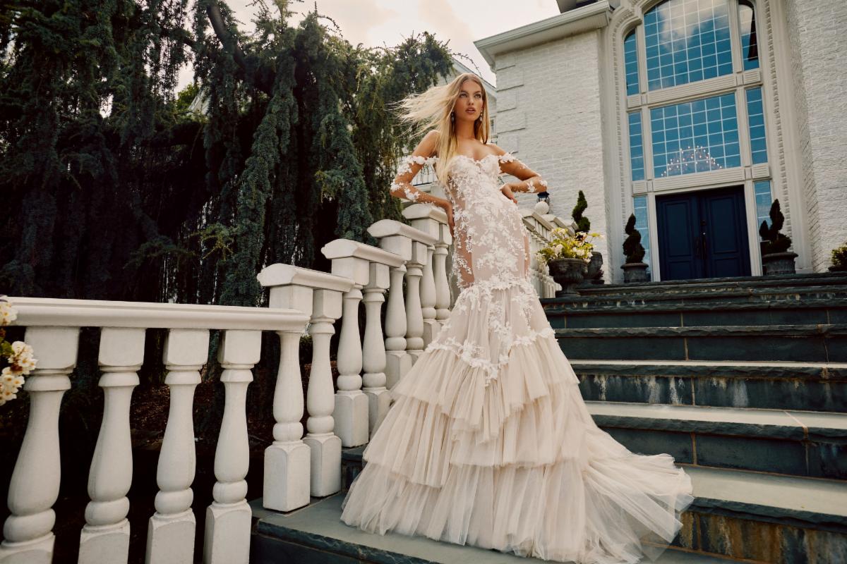 New Galia Lahav wedding dresses have arrived at  J.J. Kelly Bridal! Come experience this top international designer! 
#oklahomaweddings #ido #weddingdress2023 #weddingdress #weddinggown #weddings #bridalshop #galialahav #bridalshopnearme #beajjkellybride
conta.cc/44gKSTX